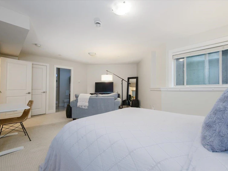 640 W 15th Street, North Vancouver, BC, V7M 1S9 - 31
