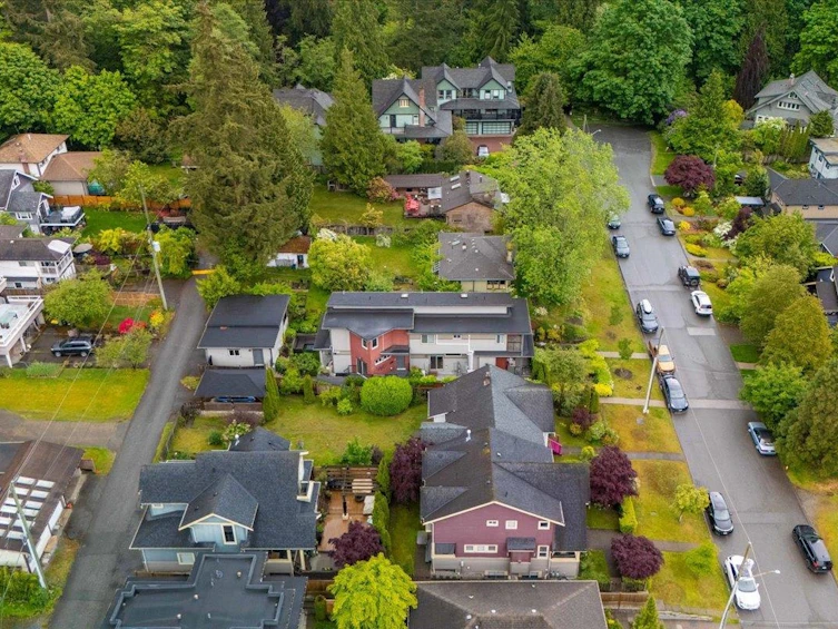 640 W 15th Street, North Vancouver, BC, V7M 1S9 - 39