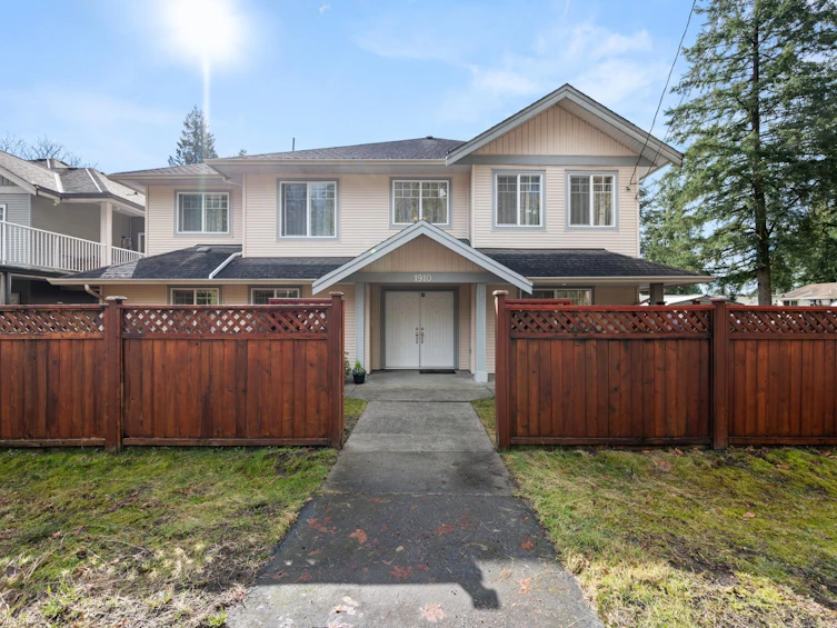 1910 Lincoln Avenue, Coquitlam, BC, V3B 2J9 - 2