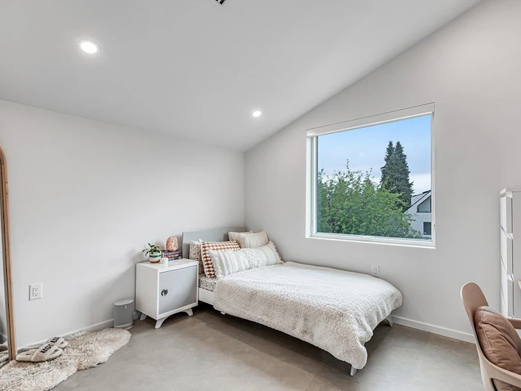 438 E 37th Avenue, Vancouver, BC, V5W 1E9 - 16