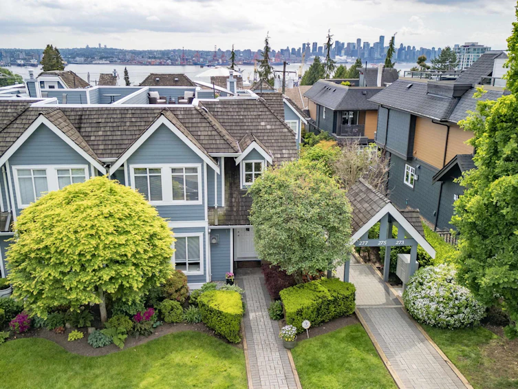 279 E 5th Street, North Vancouver, BC, V7L 1L8 - 30