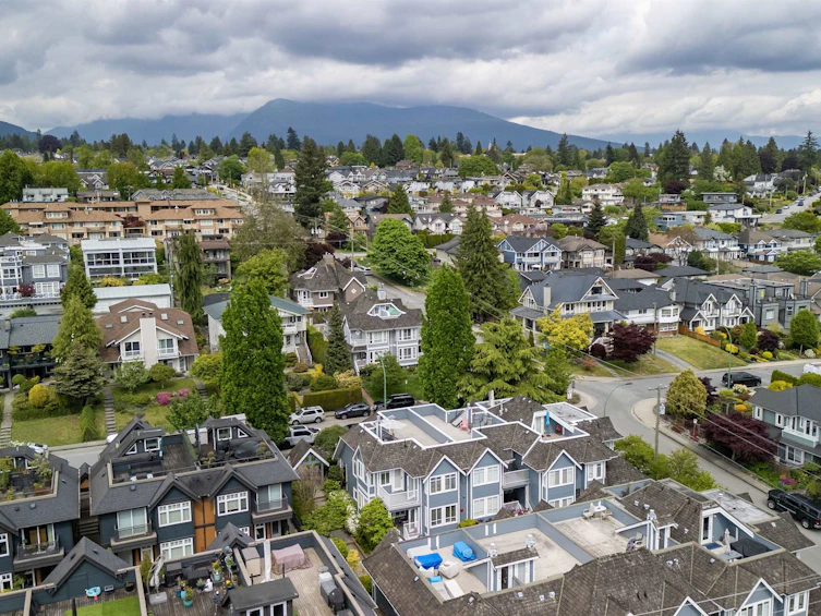 279 E 5th Street, North Vancouver, BC, V7L 1L8 - 38