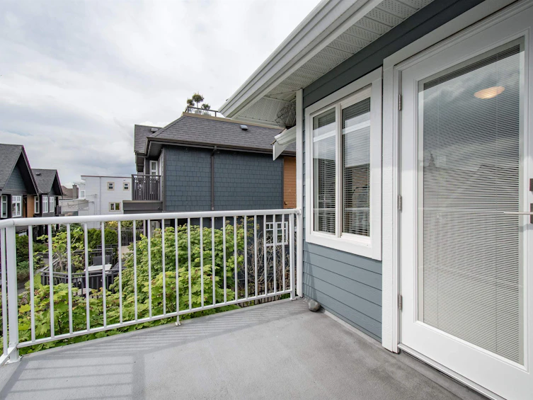 279 E 5th Street, North Vancouver, BC, V7L 1L8 - 21