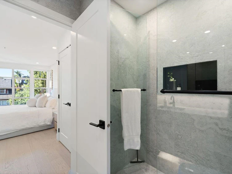 PH 403-2525 W 4 Avenue, Vancouver, BC, V6K 1P5 - 23