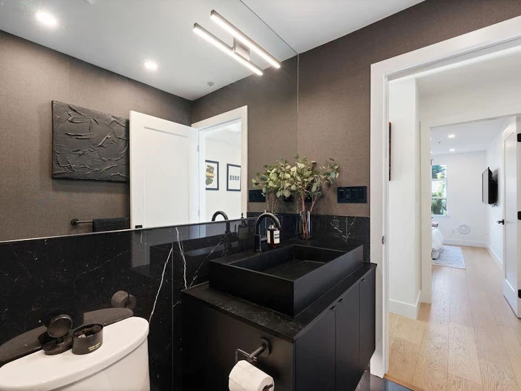 PH 403-2525 W 4 Avenue, Vancouver, BC, V6K 1P5 - 29