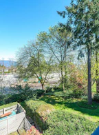 301 6105 Kingsway