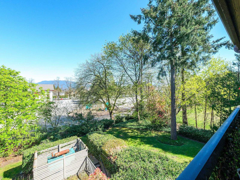 301 - 6105 Kingsway Street, Burnaby BC V5J 5C7