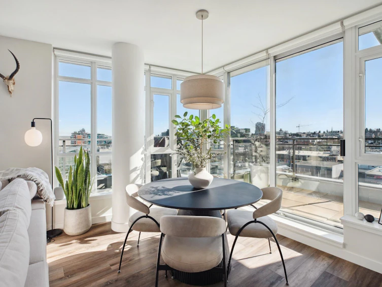 1101-89 West 2nd Avenue, Vancouver, BC, V5Y 0G9 - 11