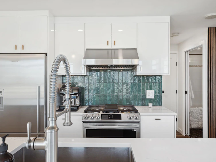 1101-89 West 2nd Avenue, Vancouver, BC, V5Y 0G9 - 16