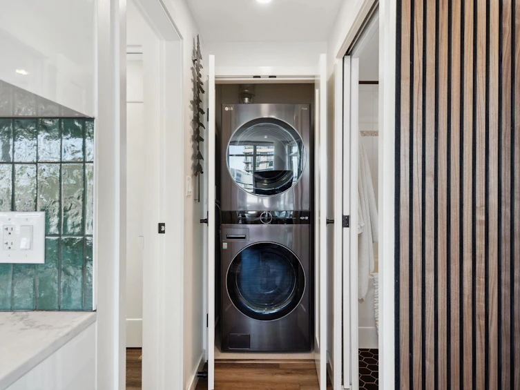 1101-89 West 2nd Avenue, Vancouver, BC, V5Y 0G9 - 27