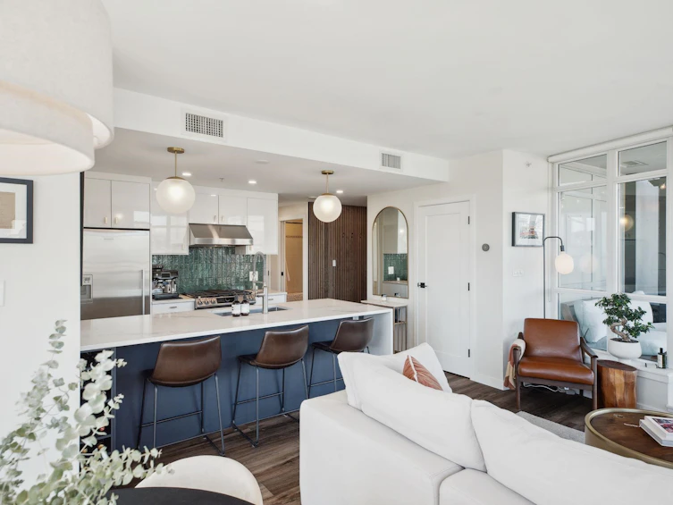 1101-89 West 2nd Avenue, Vancouver, BC, V5Y 0G9 - 10