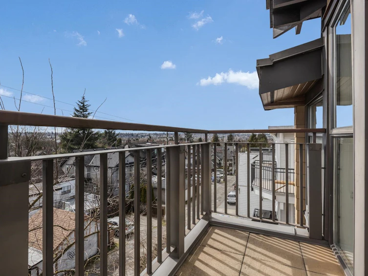 301-2436 W 4th Avenue, Vancouver, BC, V6K 1P3 - 18