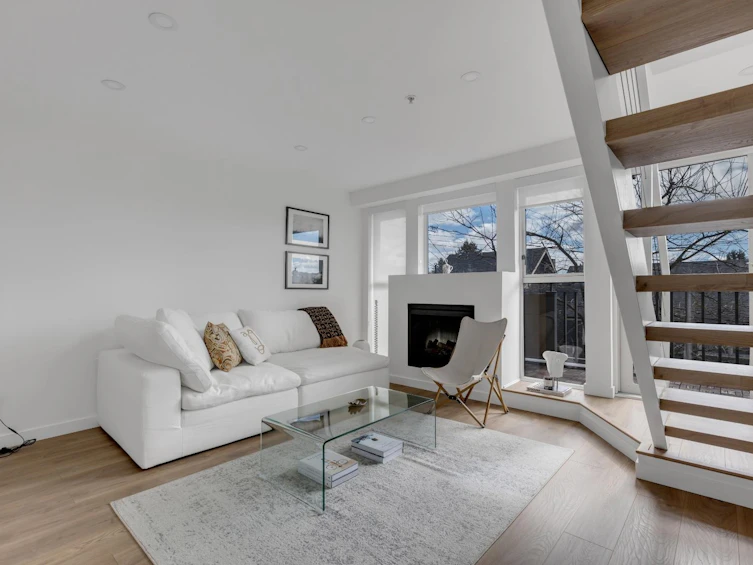 301-2436 W 4th Avenue, Vancouver, BC, V6K 1P3 - 7