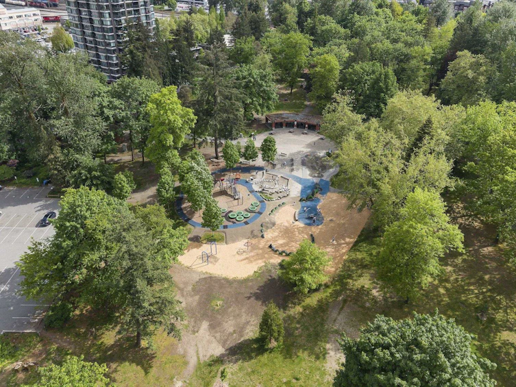 A425-2099 Lougheed Highway, Port Coquitlam, BC, V3B 1A8 - 29