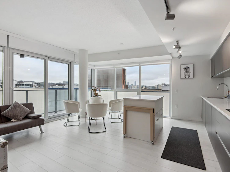 602-180 E 2nd Avenue, Vancouver, BC, V5T 0K4 - 10