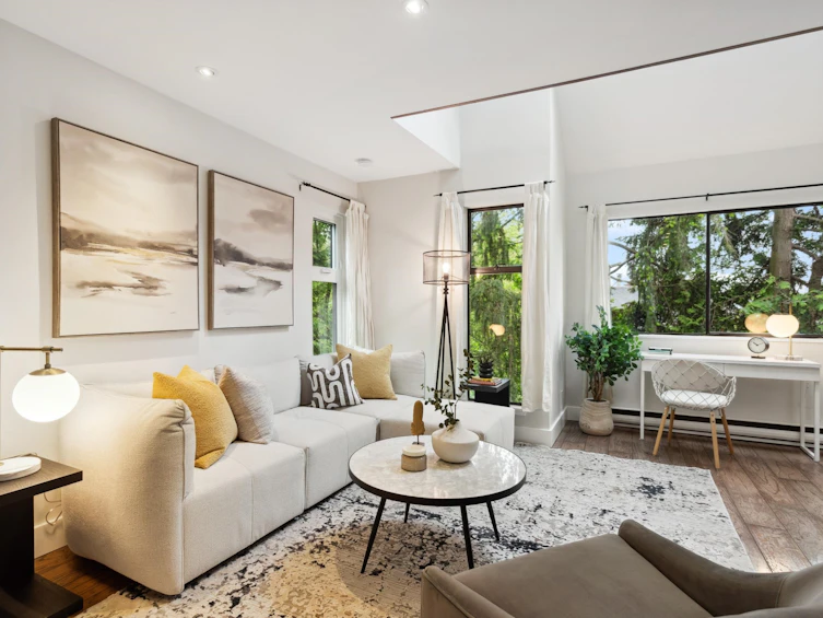 301-2001 Balsam Street, Vancouver, BC, V6K 4L6 - 3