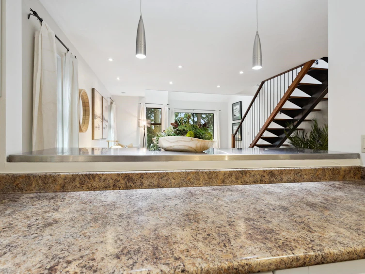 301-2001 Balsam Street, Vancouver, BC, V6K 4L6 - 9