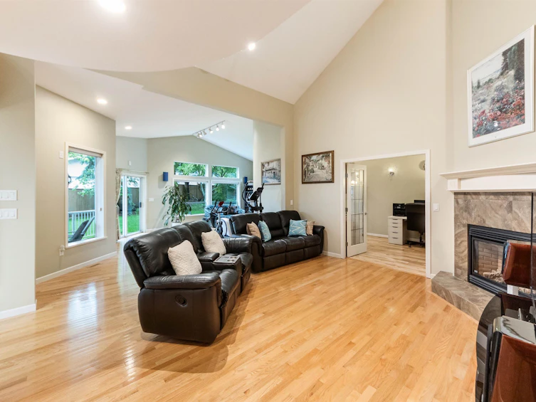 14975 83a Avenue, Surrey, BC, V3S 7S2 - 16
