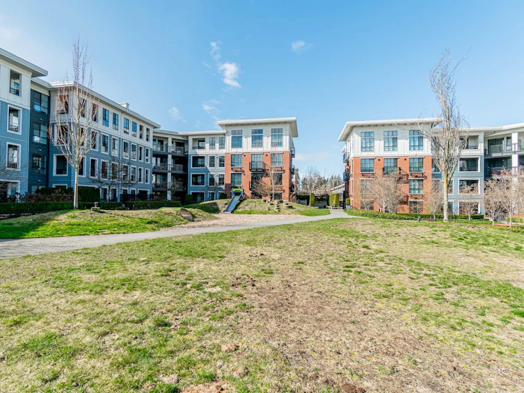 210-15138 34 Avenue, Surrey, BC, V3Z 0N7 - 4