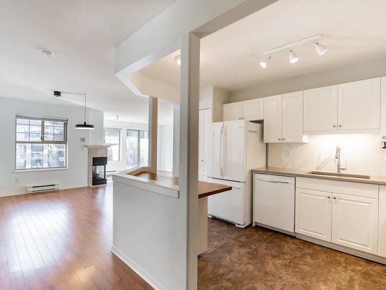 511-215 Twelfth Street, New Westminster, BC, V3M 4H4 - 11