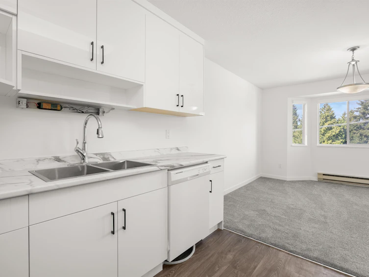 303-2750 Fuller Street, Abbotsford, BC, V2S 3K1 - 4