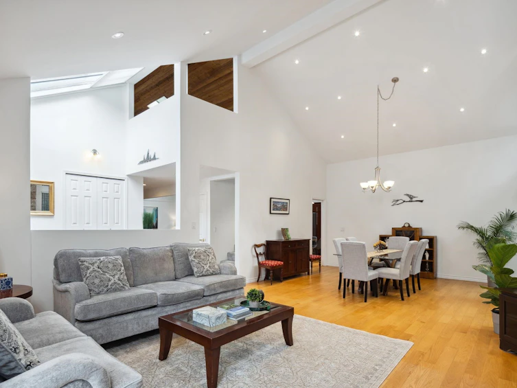 6020 Glenwynd Place, West Vancouver, BC, V7W 2W5 - 6