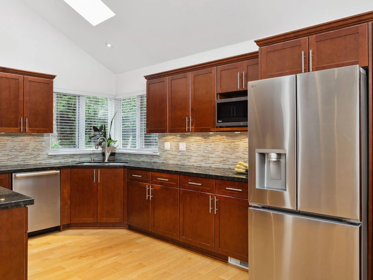6020 Glenwynd Place, West Vancouver, BC, V7W 2W5 - 9