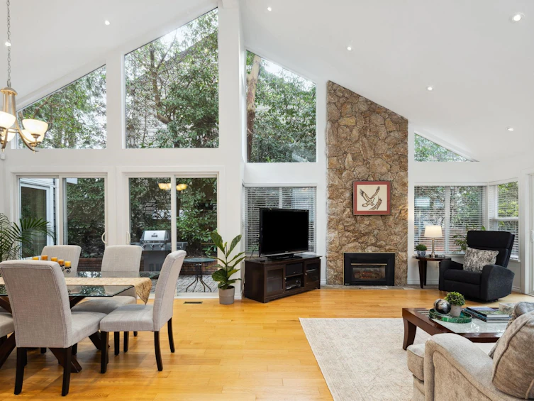 6020 Glenwynd Place, West Vancouver, BC, V7W 2W5 - 3