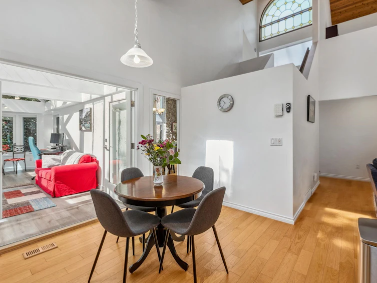 6020 Glenwynd Place, West Vancouver, BC, V7W 2W5 - 11