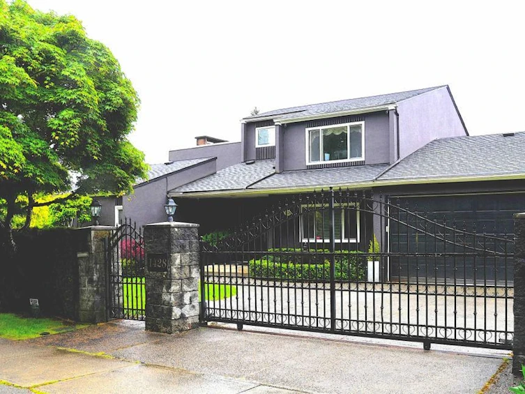 1428 W 37th Avenue, Vancouver, BC, V6M 1M3 - 33