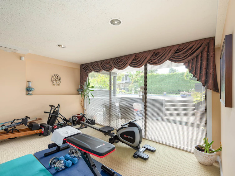 1428 W 37th Avenue, Vancouver, BC, V6M 1M3 - 38