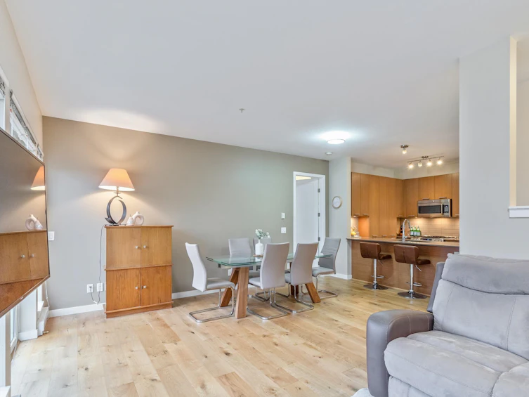 107-215 Brookes Street, New Westminster, BC, V3M 0G5 - 4