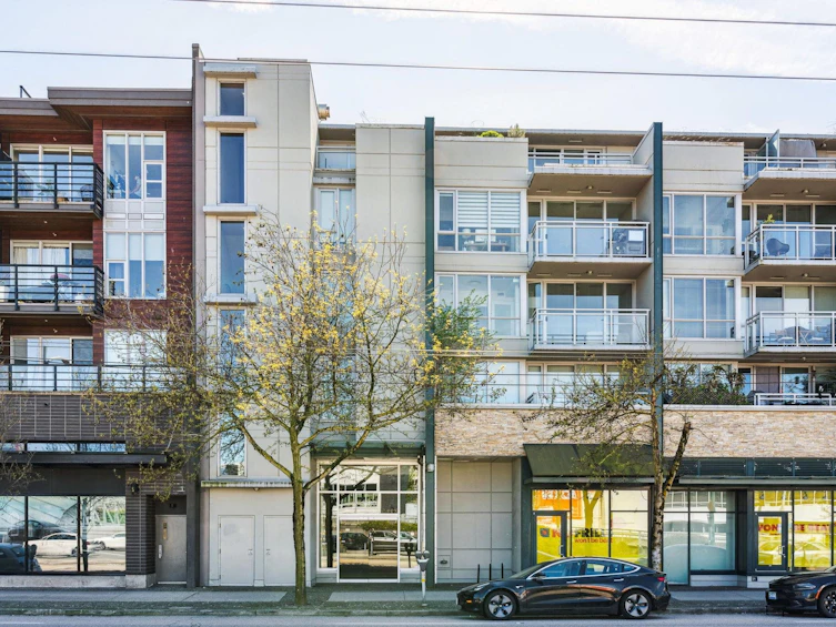 303-1680 West 4th Avenue, Vancouver, BC, V6J 0B7 - 24