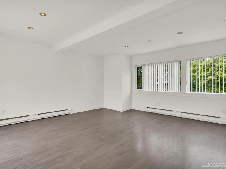 3549 W 4th Avenue, Vancouver, BC, V6R 1N9 - 29
