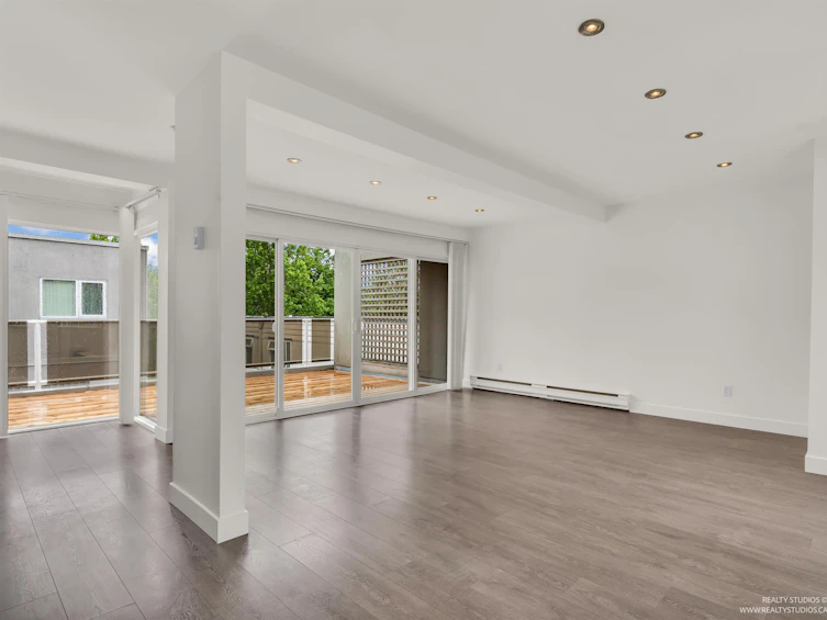 3549 W 4th Avenue, Vancouver, BC, V6R 1N9 - 26