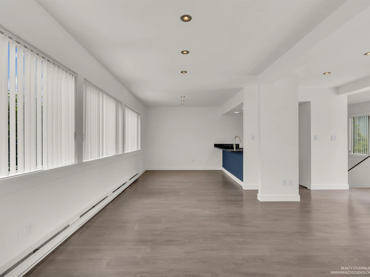 3549 W 4th Avenue, Vancouver, BC, V6R 1N9 - 30