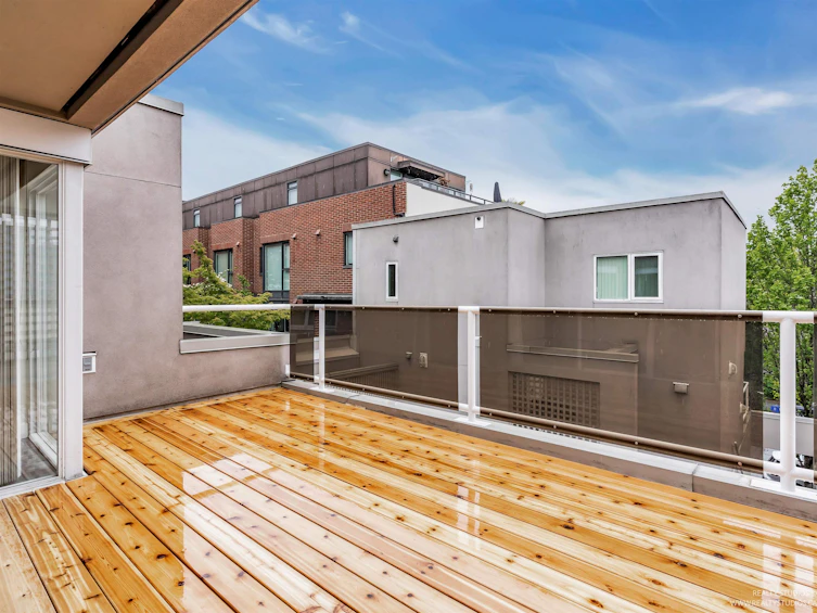 3549 W 4th Avenue, Vancouver, BC, V6R 1N9 - 32