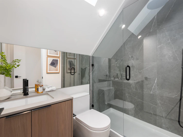 1-351 E 38th Avenue, Vancouver, BC, V5W 1H5 - 30