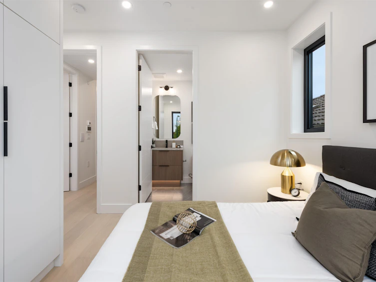 1-351 E 38th Avenue, Vancouver, BC, V5W 1H5 - 17