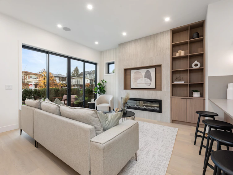 1-351 E 38th Avenue, Vancouver, BC, V5W 1H5 - 4