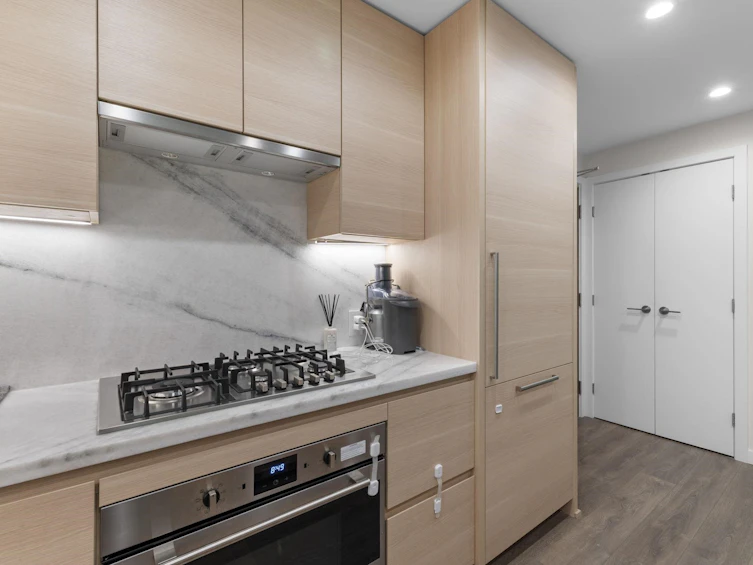 104-305 Morrissey Road, Port Moody, BC, V3H 0M3 - 12