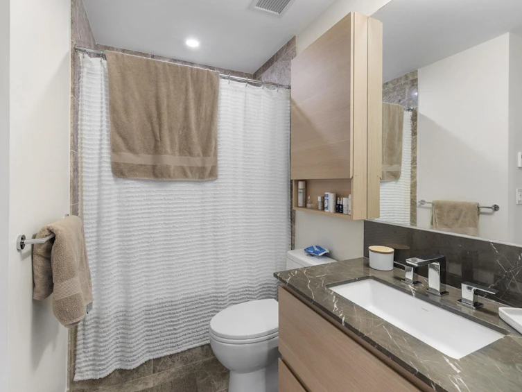 104-305 Morrissey Road, Port Moody, BC, V3H 0M3 - 17