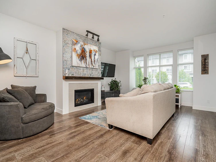 8437 207a Street, Langley, BC, V2Y 0S4 - 3