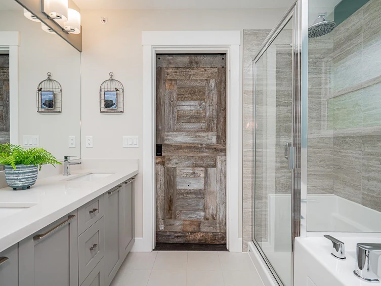 8437 207a Street, Langley, BC, V2Y 0S4 - 16