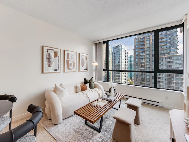 2208 - 928 Homer Street, Vancouver BC V6B 1T7