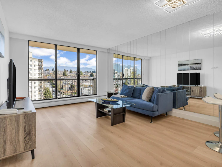 1105-145 St. Georges Avenue, North Vancouver, BC, V7L 3G8