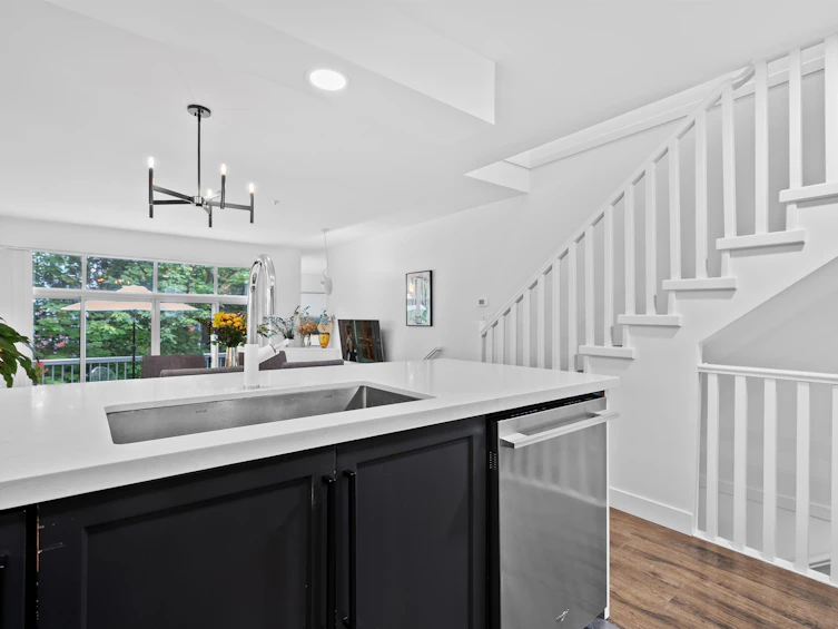 3372 Cobblestone Avenue, Vancouver, BC, V5S 4S4 - 14