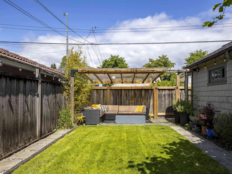 2581 Venables Street, Vancouver, BC, V5K 2R2 - 37