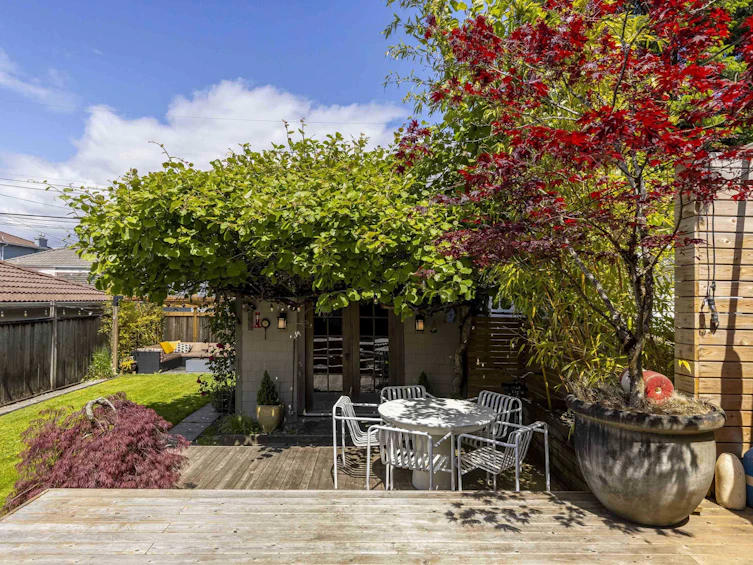 2581 Venables Street, Vancouver, BC, V5K 2R2 - 34