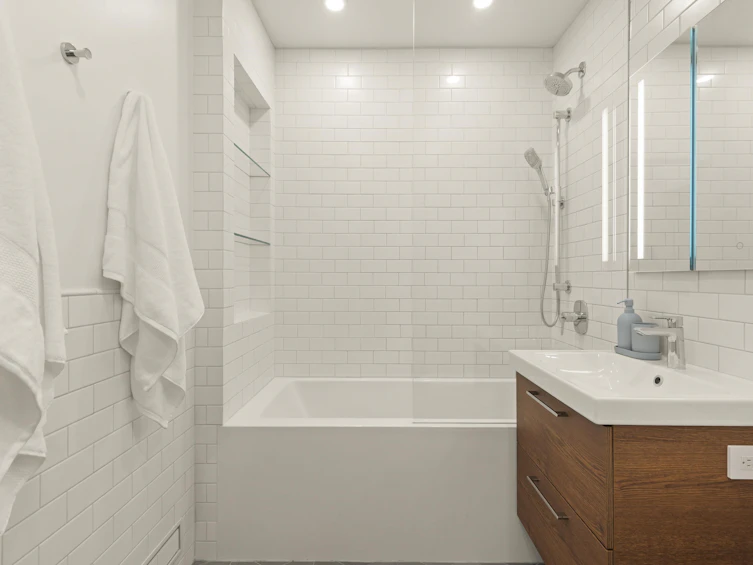 2581 Venables Street, Vancouver, BC, V5K 2R2 - 12